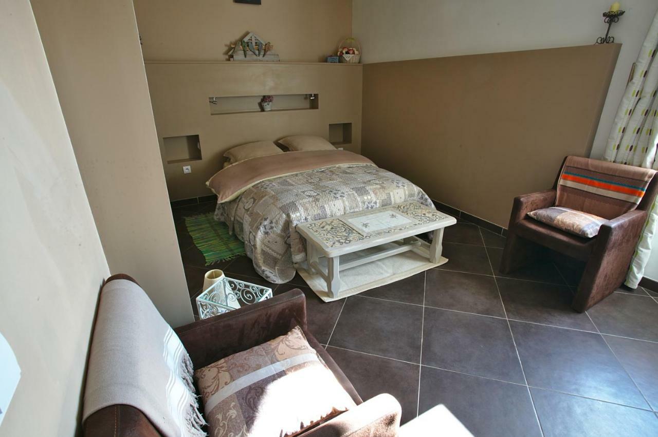 Bed and Breakfast La Bastide Des Sources Le Castellet  Esterno foto