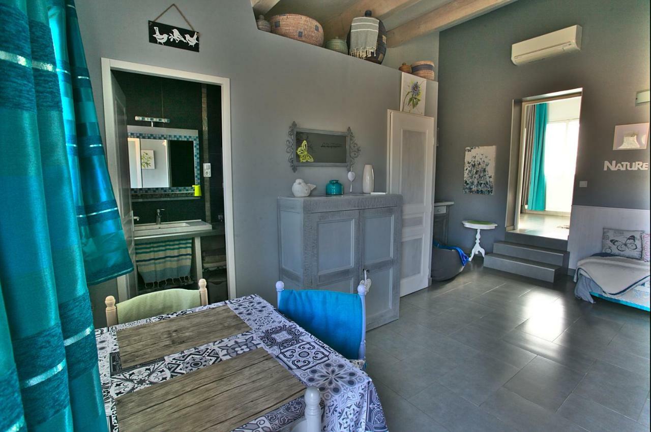 Bed and Breakfast La Bastide Des Sources Le Castellet  Esterno foto